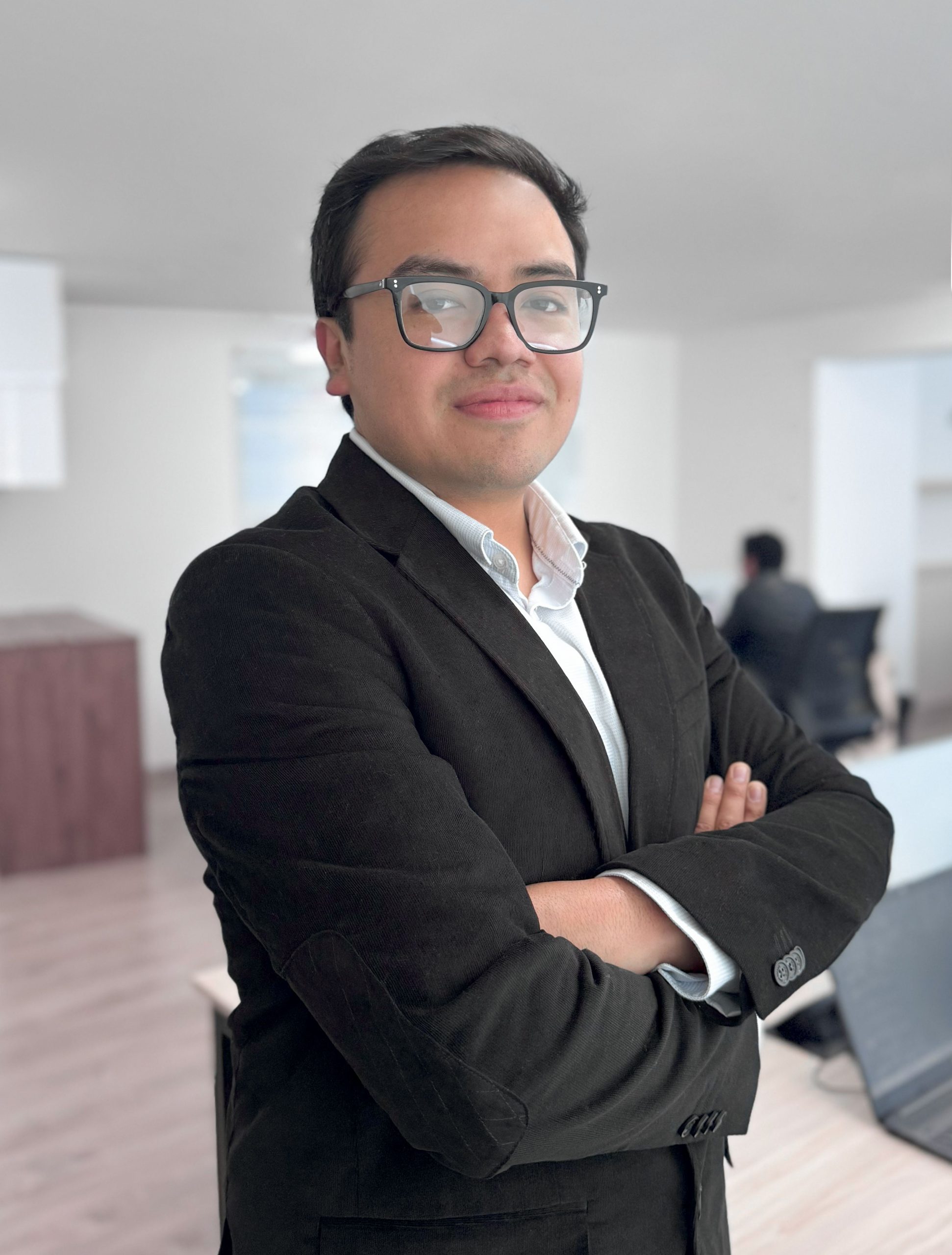 LEONARDO-FOTO-WEB-compressed