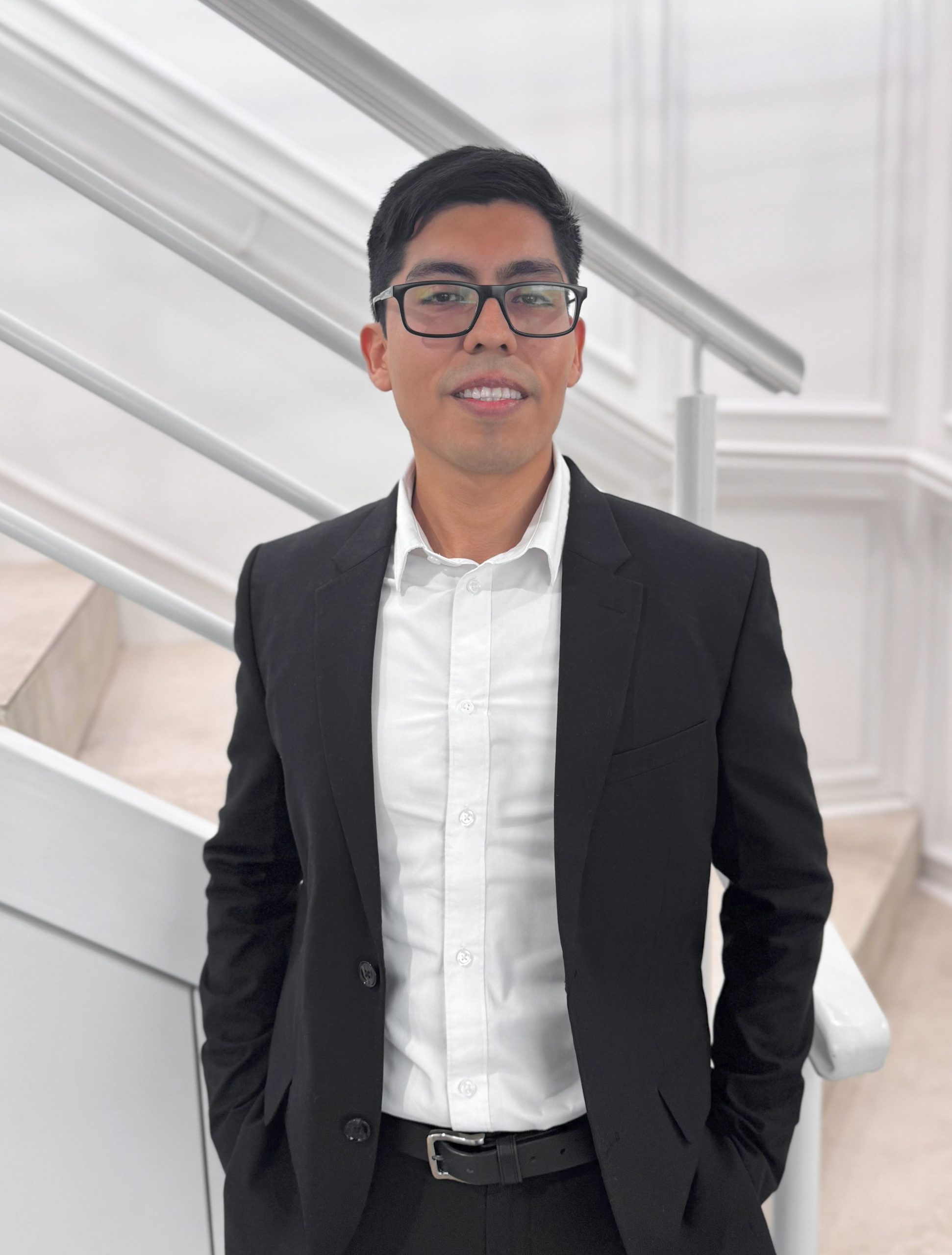 YEISON-FOTO-WEB-compressed